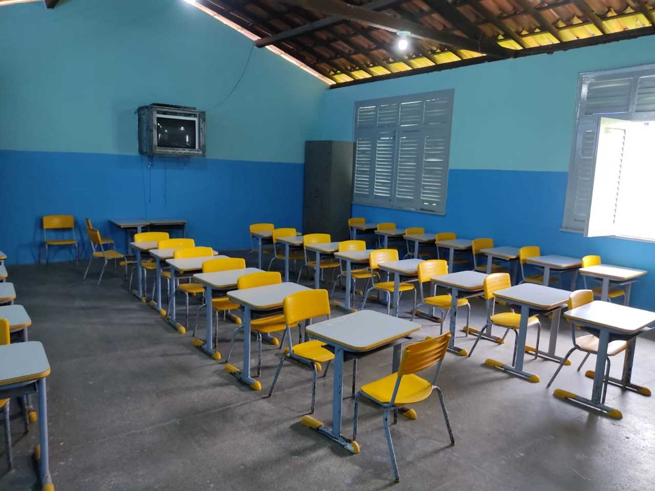Camacã: Prefeitura realiza reforma na Escola Paulo Souto